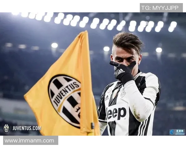 迪巴拉足球球星挂件：收藏与时尚相结合的独特魅力与价值解析